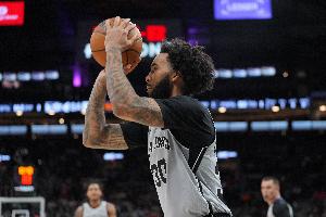 三分9中6！尚帕尼：我正努力追随丹尼·格林的脚步