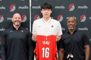 拓媒：选秀前违规接触瀚森被罚10万无关痛痒 这表明球队只想要他