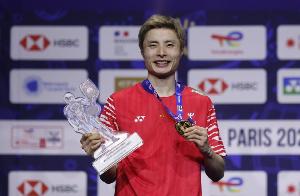 羽毛球亚锦赛：中国2金2银2铜男单、女双夺冠，韩国3金1银1铜收官