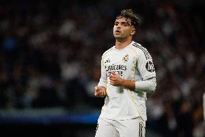 记者：阿森西奥仍受到肠胃问题困扰，今天接受了进一步检查